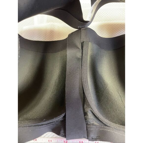 Lululemon Black Crossed Back Bra Size 38 D - Picture 7 of 9